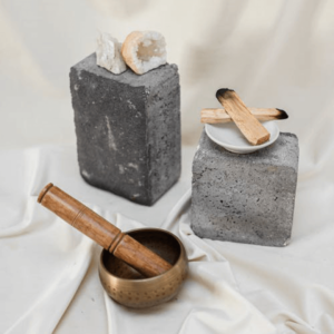 Simone et Jeanne | Palo Santo